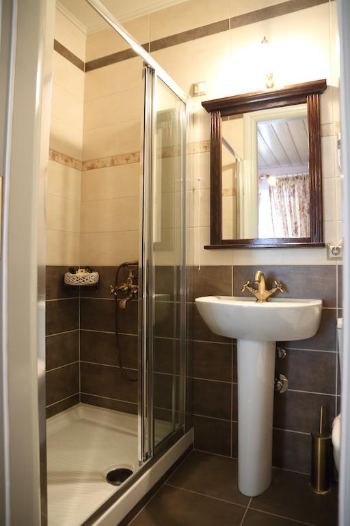 Nostos Hotel Galaxídhion Pokoj fotografie